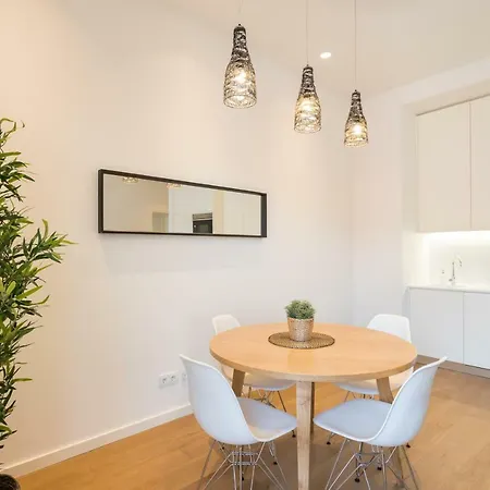 Flh Restauradores Charming